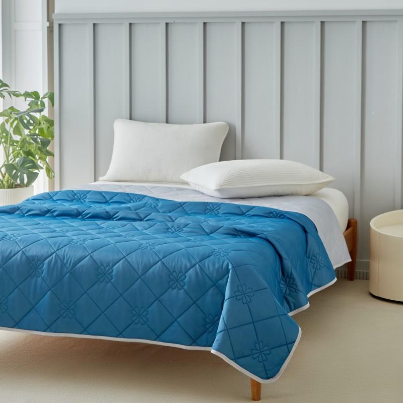 Lightweight Cool Quilt For Hot Sleepers Summer Cooling Blanket Smooth Double Side Cold Bedspred Comforter