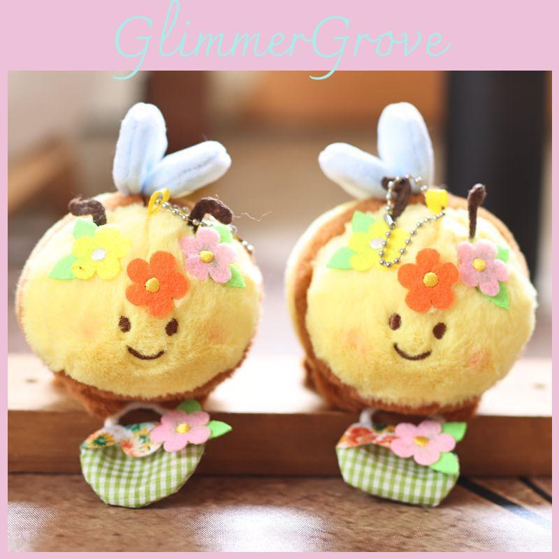 Cute Bee Holding Flower Basket Plush Keychain For Bag Decor And Gift
