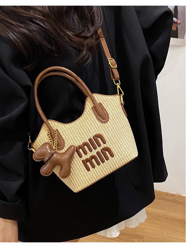 Premium Women's Crossbody Bag - Stylish, Elegant, and Spacious with Niche Design