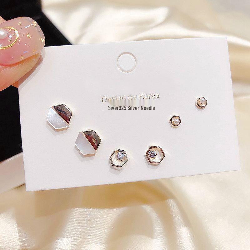 S925 Silver Exquisite European & American Style Diamond Earrings for Women - Luxurious & Fashionable, Versatile Ear Buckles