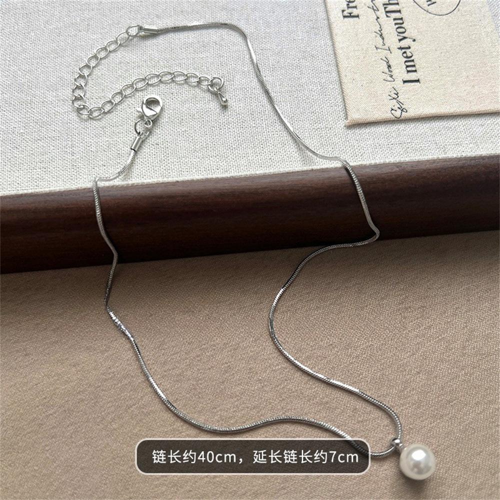 

Pearl necklace sweater chain simple temperament collarbone chain versatile neck chain
