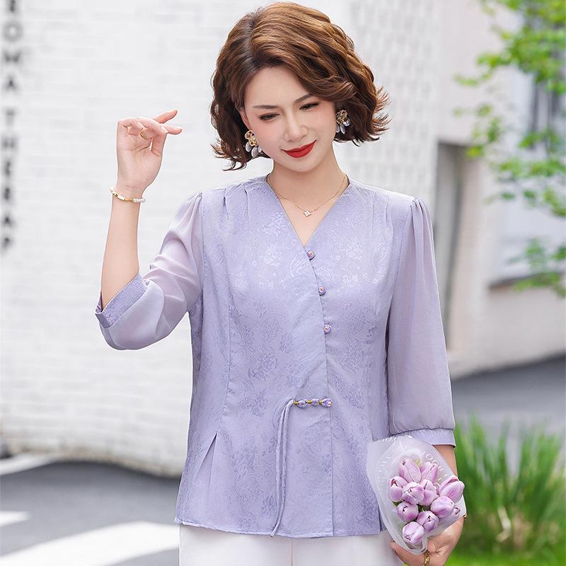 

Mom s Chiffon V-Neck Seven-Sleeve Top - Stylish 2026 Spring/Summer Shirt for Middle-Aged and Elderly Women 2XL (95-115 Jin)