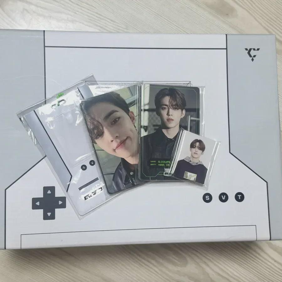 

Seventeen Carat Membership Kit Game Boy