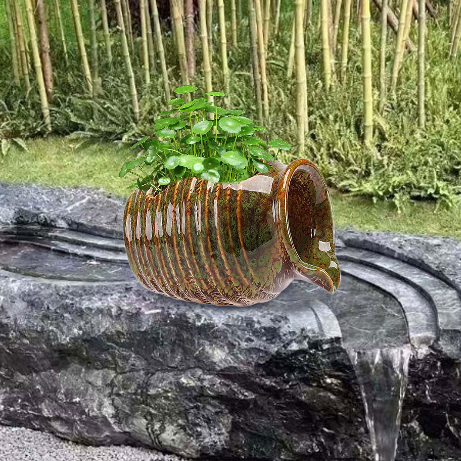 

Керамический фонтанчик для воды для уличного использования Betta Cave зелёный