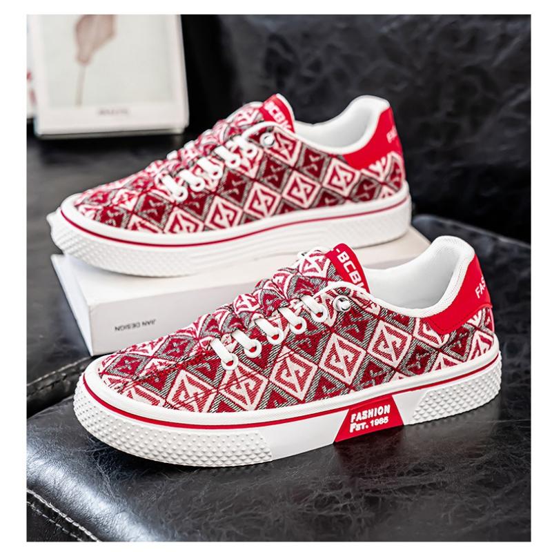 Fashion 2025 New Trendy Versatile Breathable and Casual Canvas Shoes for Men Round-toed Low-top Flat Men's Board Shoes Trendy Shoe