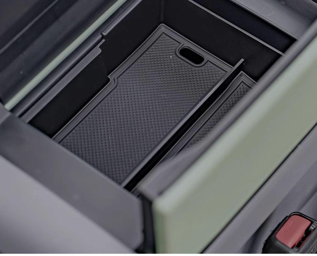 Anti-slip Interior Storage Box for BJ40 Armrest and Center Console