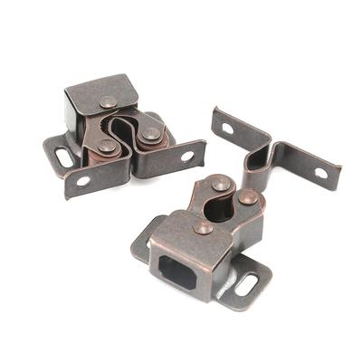 2 topes para puertas de muebles, color cobre antiguo, pestillo enrollable para puertas de armarios, pestillos dobles con pestillo y tornillos gratuitos