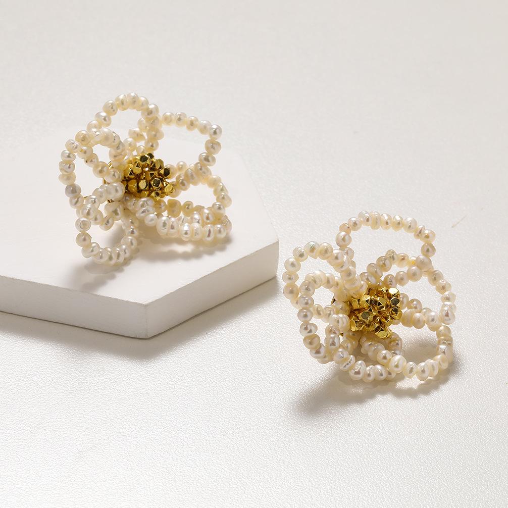 Korean sweet natural freshwater pearl stud earrings female French fringed big flower niche design super fairy earrings fashion