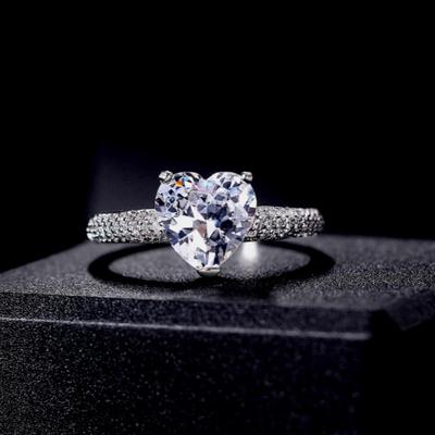 New Classic Silver Plated Heart Cubic Zirconia Engagement Ring for Women  Able Wedding Band Jewelry Accessory