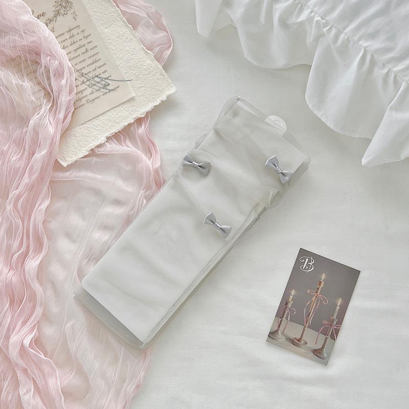 Women's Summer Ultra Thin Breathable Sweet Bowtie Net Yarn Transparent Tube Stack Socks