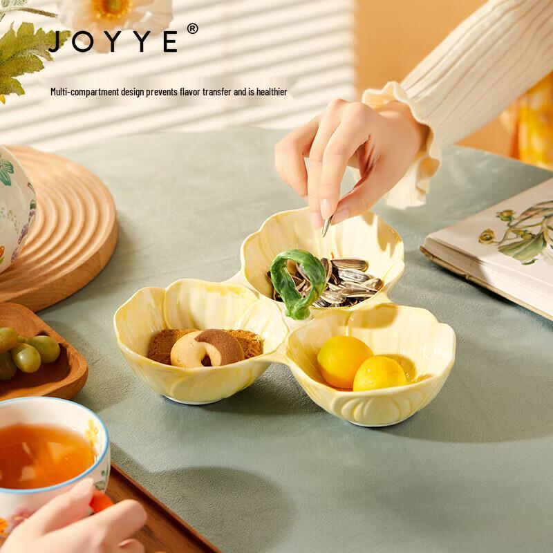 JOYYE Floral Ceramic Three-Compartment Nut Platter