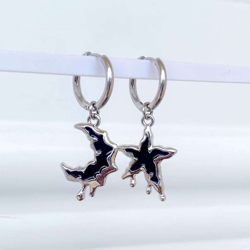 Gothic Y2K Liquid Metal Black Star Moon Pendant Hoop Earrings for Women Men Hip-hop Punk Celestial Dangle Earrings Jewelry Gifts