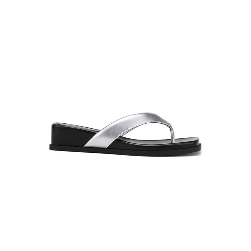 Super JI Model~ Square Toe Slope Heel Beach Flip-flops Women's Sandals Outside