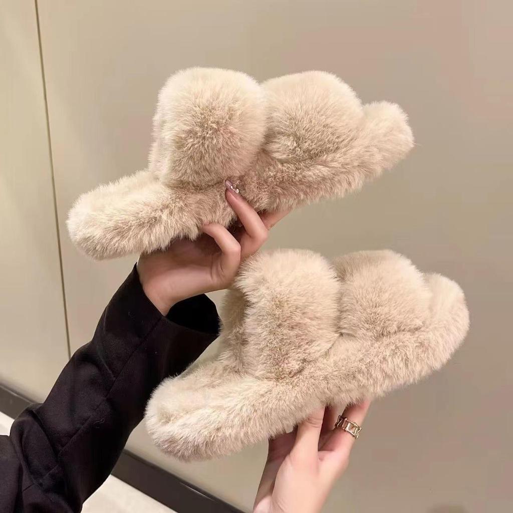 2025 Women's Trendy Plush Thick-Soled Furry Slippers for Autumn/Winter