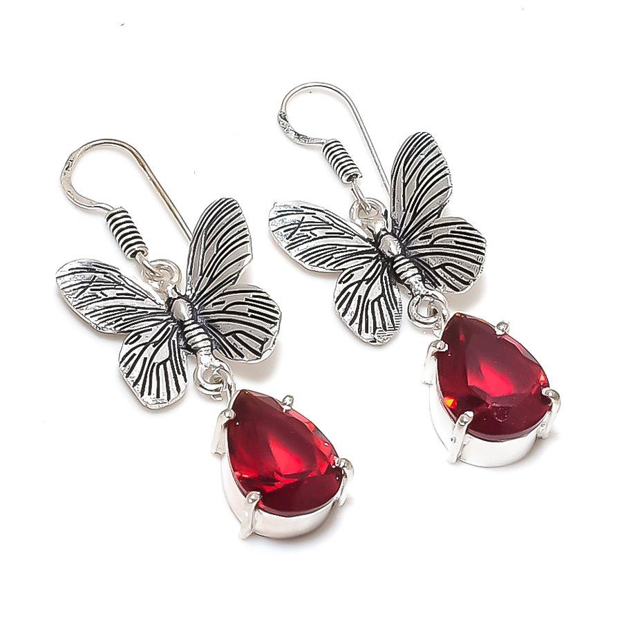 

Серьги из серебра 925 пробы с натуральным мозамбикским гранатом 1,81 дюйма R5h29