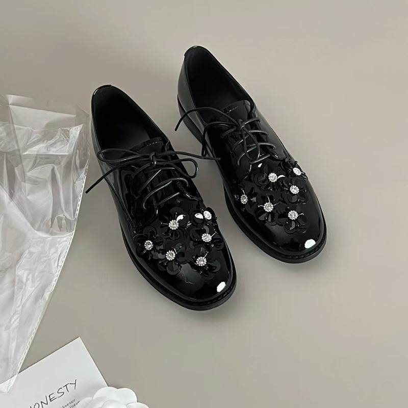 Silvers Flowers Bling Bling Women Ballet Shoes Round Toe Hollow Flats Casual Shoes Women's Summer Mary Jane Sneakers