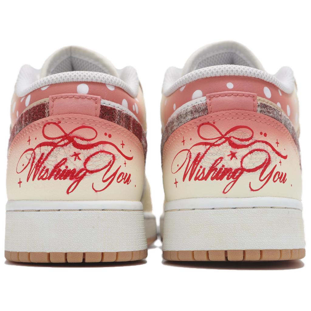 Jordan Air Jordan 1 Abrasion Resistant Abrasion Resistant Low top Vintage Basketball Shoes Women's Ecru Red 553560-146(Team24-)