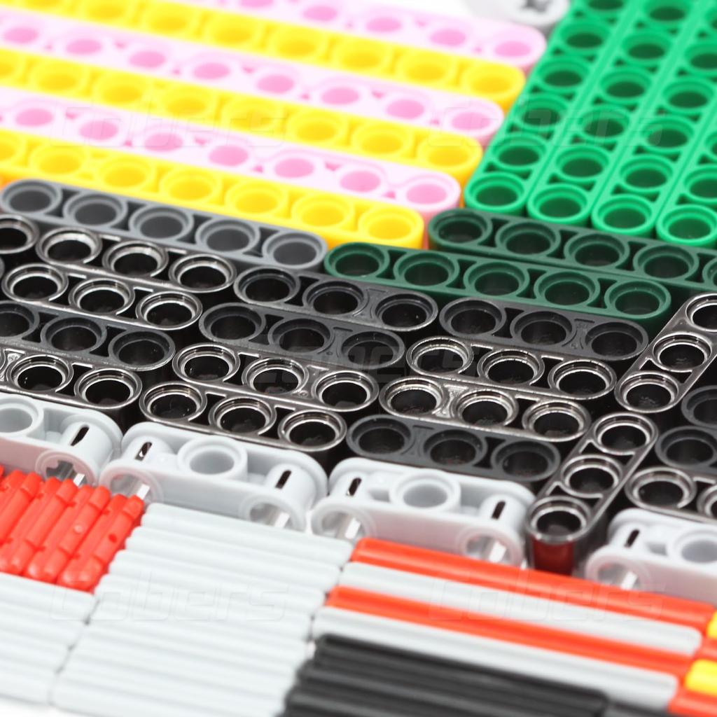 580 Technic parts, including axles, pins, beams, arms, panels, frames, compatible with major brand building block cars and motors