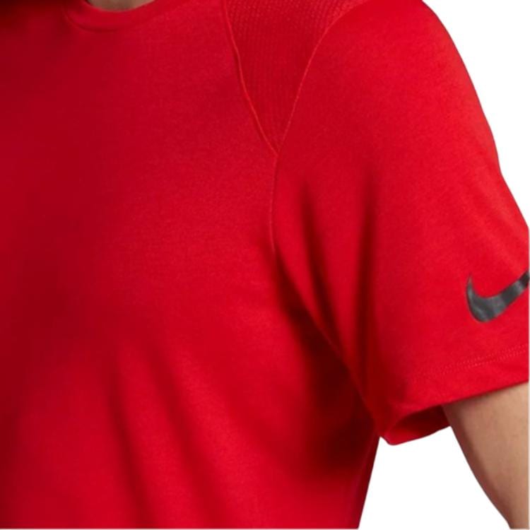 Nike T Shirts Men's Red Crew Neck Moderate Straight Fit 891685-657