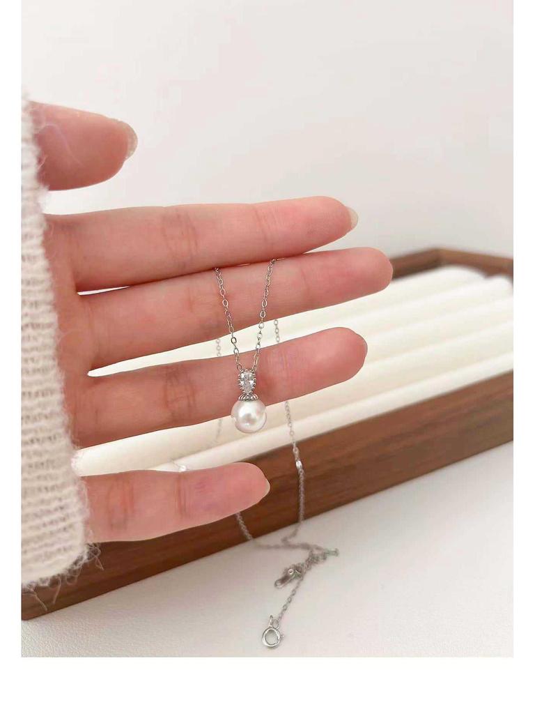 S925 Sterling Silver Faux Princess Diana Pearl Necklace - Australian White, High-End Niche Fashion Clavicle Chain for Women