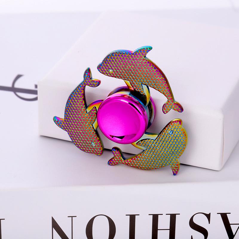 Metallischer Fidget Spinner mit landschaftlichem Motiv: Beliebtes Promi-Straßenmarkt-Dekompressionsspielzeug