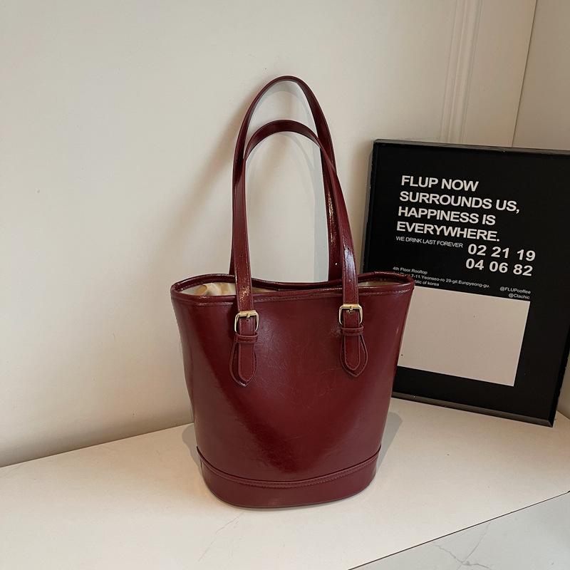 Зимний новый модный тренд ретро нишевая сумка большая женская сумка через плечо сумка под мышкой бордовый