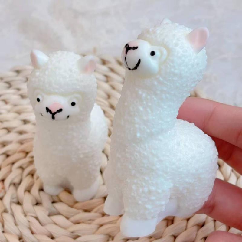 White Alpaca Tpr Squeeze Toy Elastic Stress Relief Cute Desktop Decor Ideal Classroom Prize Or Gift For Holidays