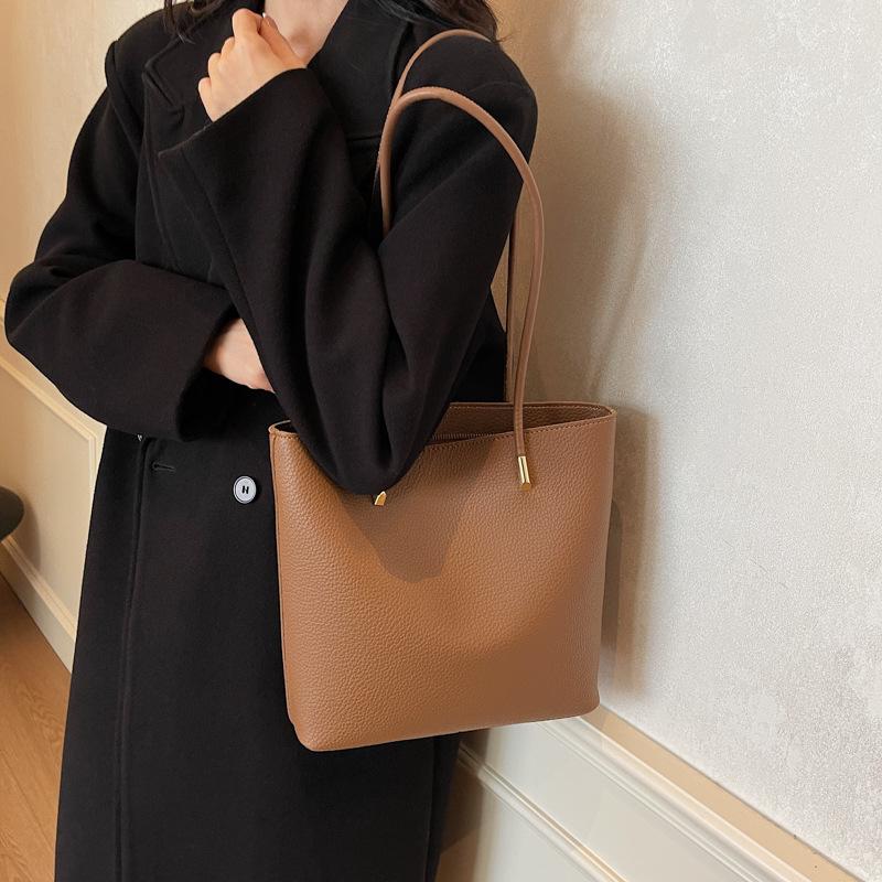 Bags Women'S Commuter Tote Bags Niche Casual Versatile Armpit Bags Retro Fashion Shoulder Bags