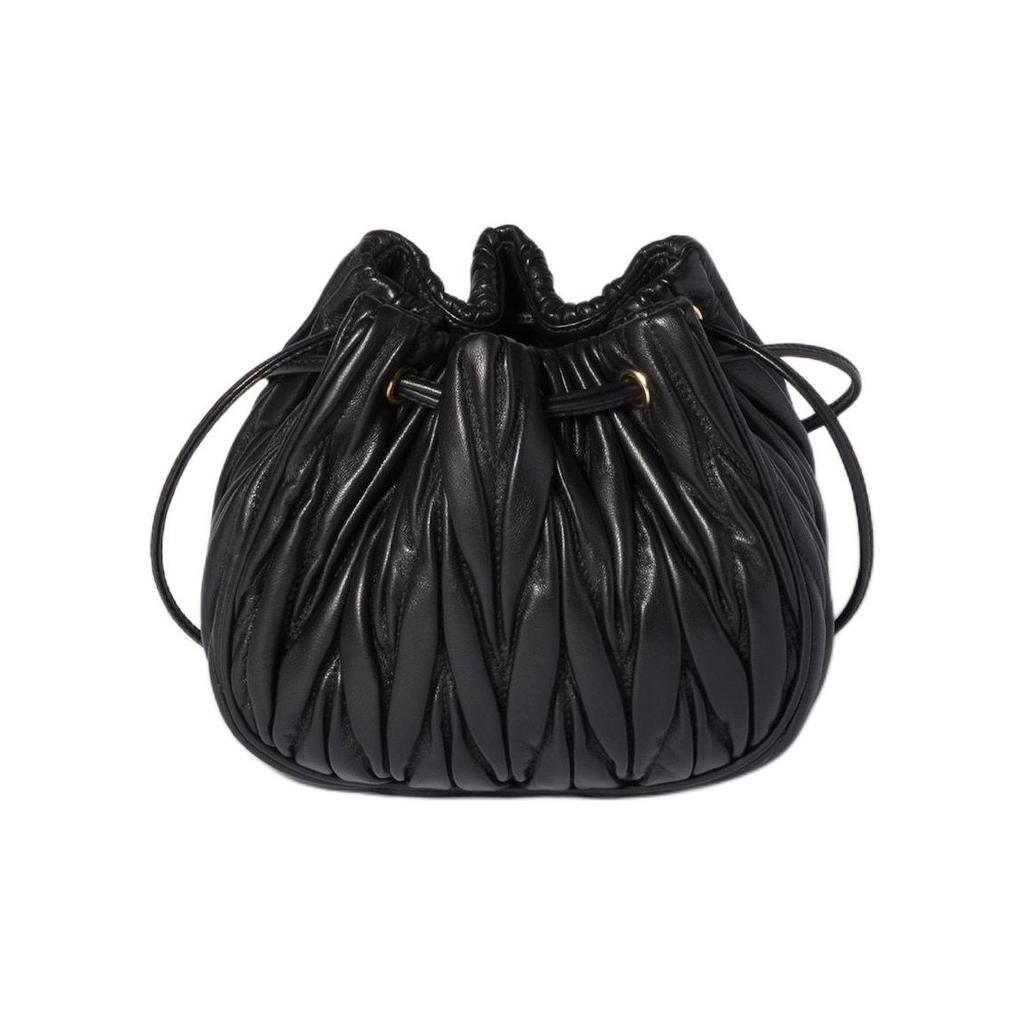 Miu Miu Matelassé Logo Lambskin Clutch Women clutch Black 5ND022_AFPP_F0002