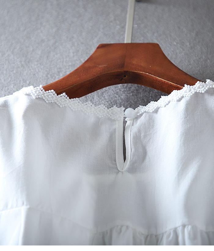 Chic Foreign Style OL Hollow Lace Ruffle Slimming A-line Shirt Top