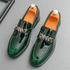 Nuovo Arrivo Decorazione a Catena Metallica Appuntita Scarpe Casual in Pelle Verniciata da Uomo Scarpe da Cerimonia Matrimonio Formale Homecoming