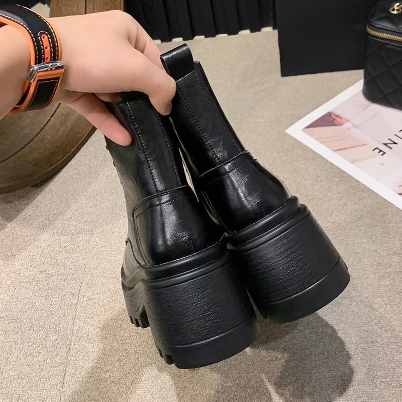 Ghete Martin Retro cu Talpă Groasă din Piele Naturală pentru Femei - Stil Britanic, cu Înălțime Mărită, Versatile pentru Toamna/Iarna 2025.