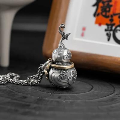 Collier Gourde Fulu Pendentif Ouvrable Motif Vis Pendentif de Cou Rétro