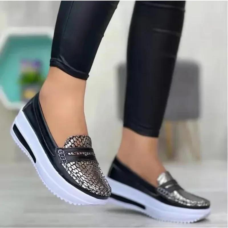

Fashion Plus Size 43 Women s Casual Shoes Breathable Lightweight Slip on Vulcanized Shoes Women Platform Comfortable Sneakers Zapatillas 35 чёрный