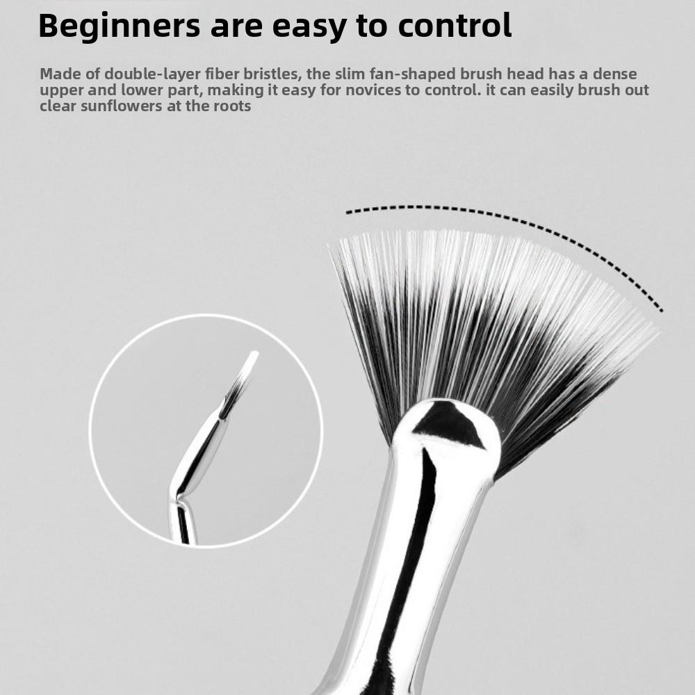 Natural Effect Scalloped Eyelash Eyebrow Brushes Soft Bristles Lash Separator Tool  For Women