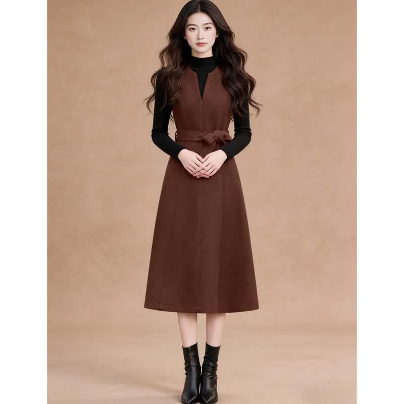 D.F.DEAR 2026 Spring High-Neck Top & Sleeveless V-Neck Dress Two-Piece Set