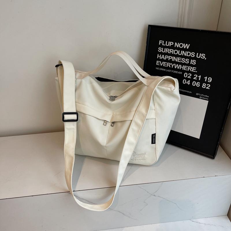 Casual tote bag, waterproof portable single-shoulder crossbody bag, travel bag, large-capacity bag for work