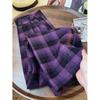 Dames High-Waist Paars Geruite Rechte Broek: Modieus, Los, Veelzijdig; Perfect voor Herfst/Winter met een Goede Val.