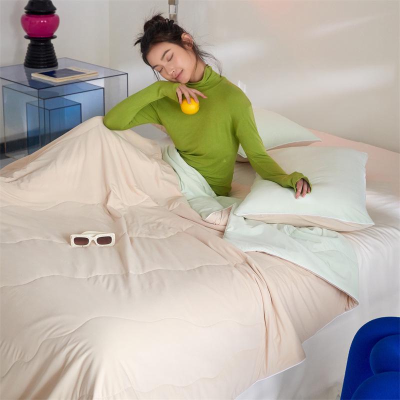 A-Class Cool Ice Silk Summer Quilt - Breathable, Machine Washable, for Single/Double Beds