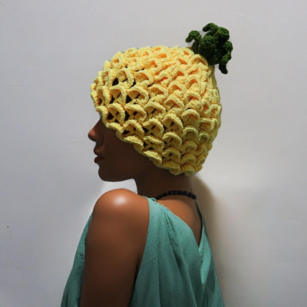 Warm Strawberry Pullover Cap Creative Pineapple Beanie Grape Knitted Fruit Hat  Skiing