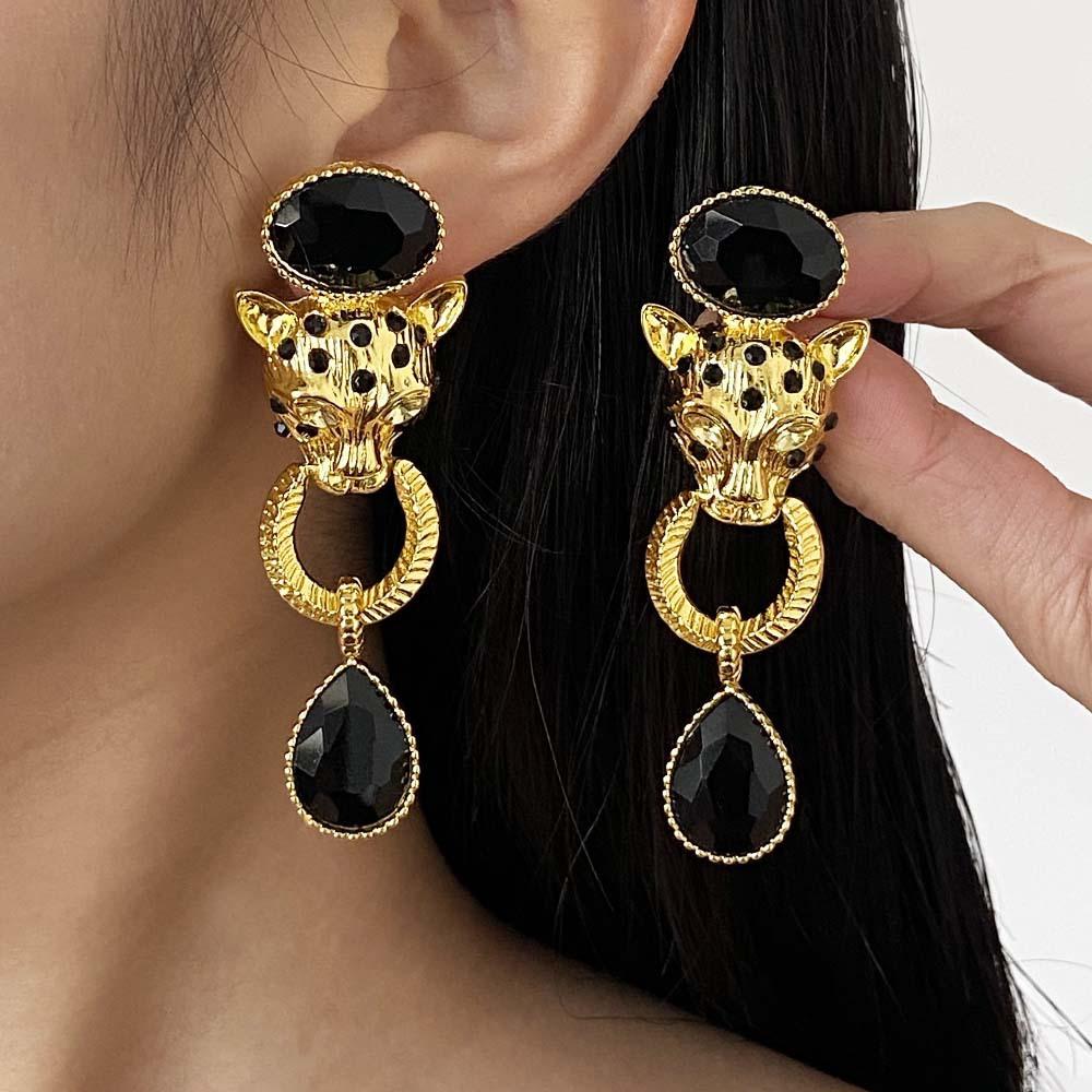 

Винтажные серьги-кольца с головой пантеры золотой