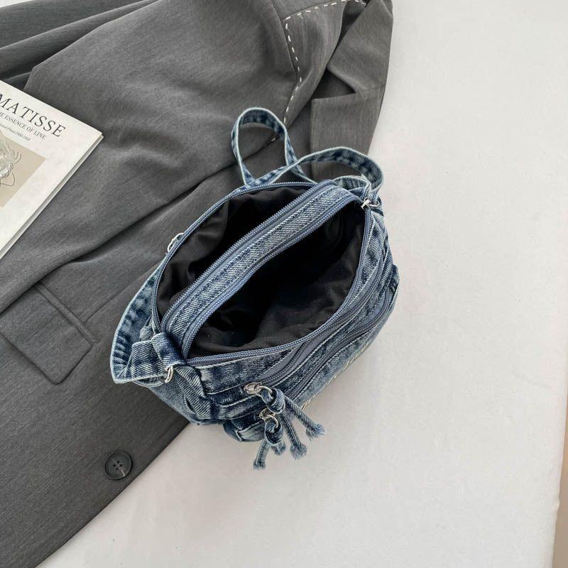 This Stylish and Stylish Small Square Bag Is A Simple and Elegant Single-shoulder Crossbody Bag for Women