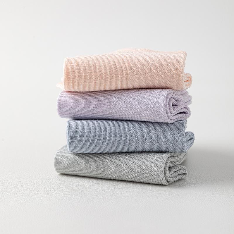 Female Spring and Summer Thin Leisure Pure Color All Build Sweat Absorption Breathable Mesh Moon Boneless Tube Socks