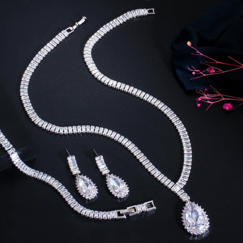 T0167 Exclusive Bridal Accessories Water Drop Zircon Necklace Earrings Bracelet Three Sets