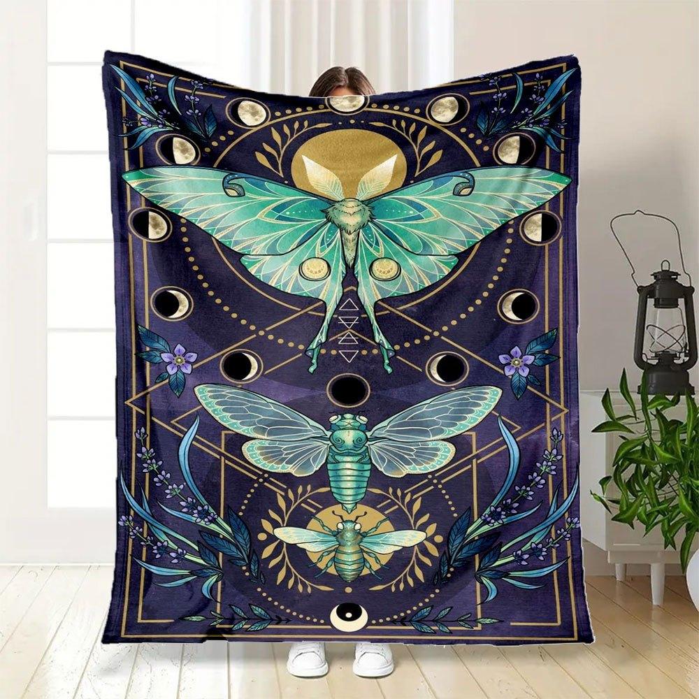 "Enchanted Moth & Cicada Art Print: Celestial Nature Decor"Blanket Flannel Throw Blanket for Sofa, Bed, Travel, Camping, Office, Couch, Chai