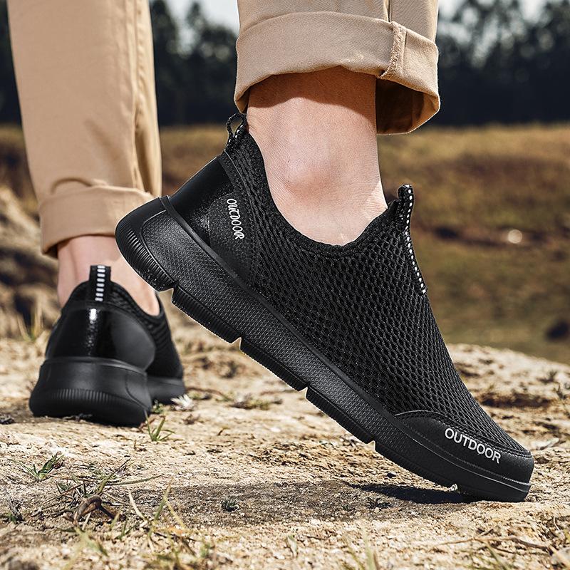 Mesh shoes men's summer breathable mesh shoes round head foot cover sports and leisure shoes men's mesh lazy shoes