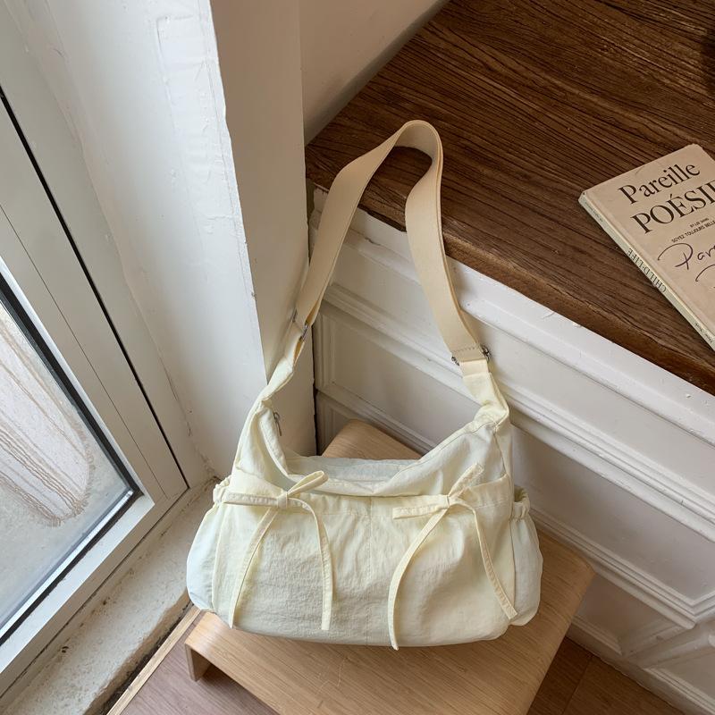 Versatile Lightweight Hobos Shoulder Bags for Women Large Capacity College Student Tote Korean Simple Solid Color Crossbody Bag