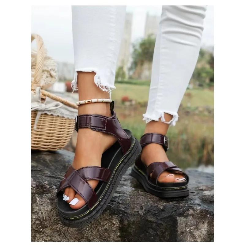 Fashion Sandals Women Suit Summer Heels Muffins Shoe Female Large Size Flat Sandals 2025 Women's Beach Fashion Black Platform Sandalias