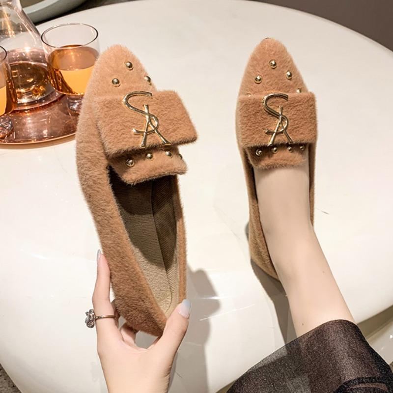 Women Flats Shoes Shallow Mouth Pointed Toe Luxury Sneakers Women Mary Jane Shoes Women Comfortable Designer Loafers