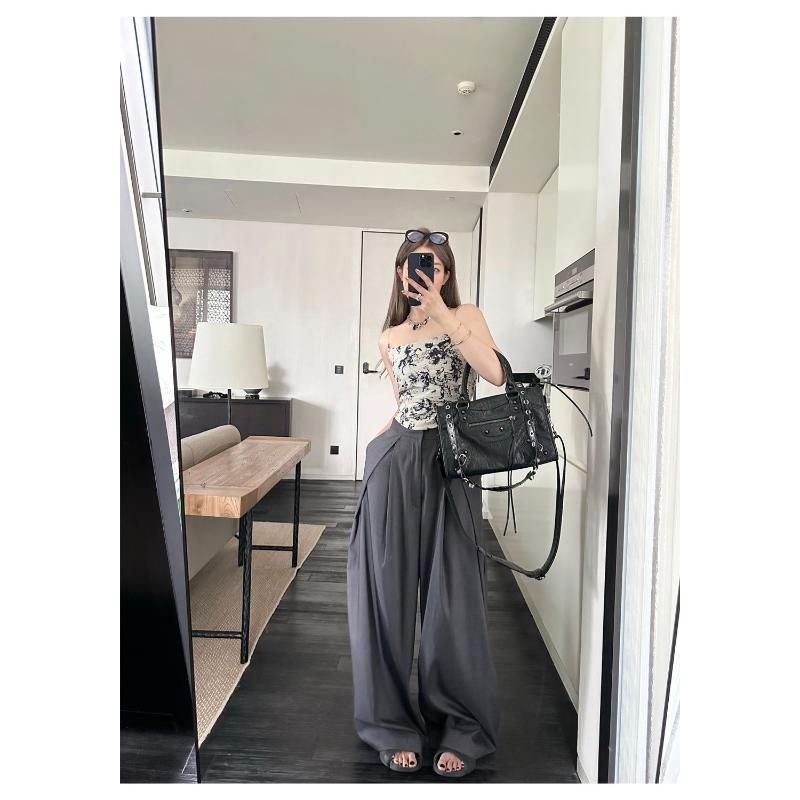 Ink Invisible Shoulder Strap Vest with Sweet and Spicy Design Unique Niche Sleeveless Top